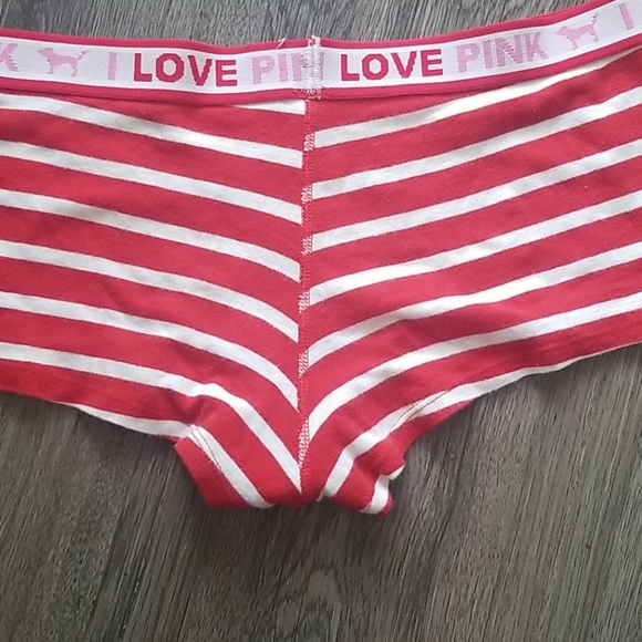VS PINK booty shorts and lip gloss/fragrance - Picture 4 of 4